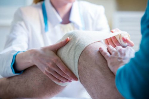 Fascia di cellule staminali per trattare le lesioni al ginocchio