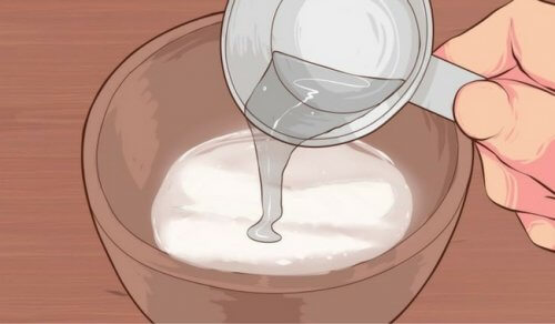 Aggiungere il bicarbonato di sodio al bucato bianco