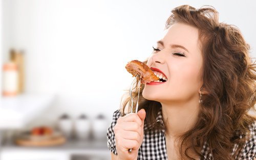 Masticare bene per ridurre l'aria nello stomaco