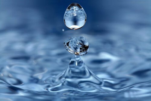 Una goccia d'acqua