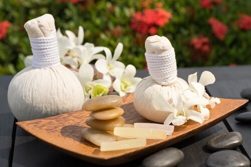 infusi e impacchi per l'orzaiolo