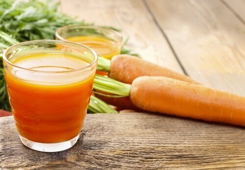 carote e succo