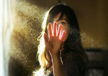 La speranza delle persone frantumate