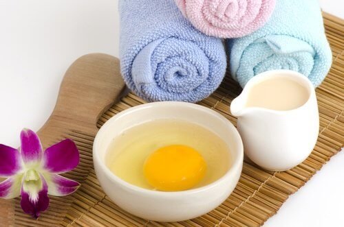 Maschera viso per pelli grasse