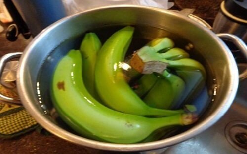 tisana a base di banana e cannella