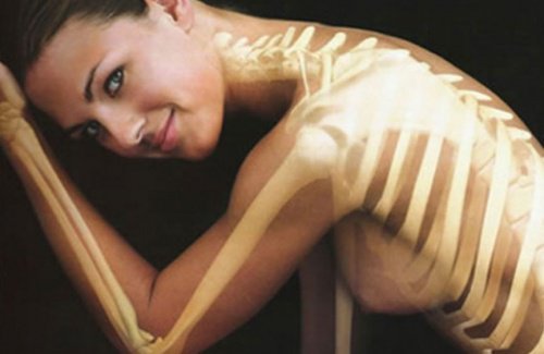 Scheletro donna