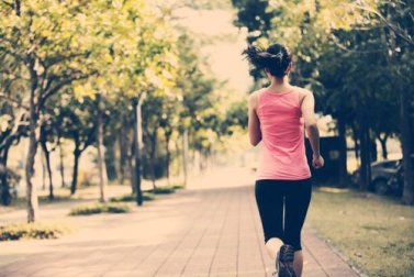 4 trucchi per mantenersi in forma anche se si ha poco tempo