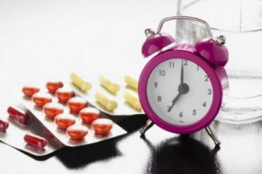 Farmaci e alimenti che non vanno mai presi insieme