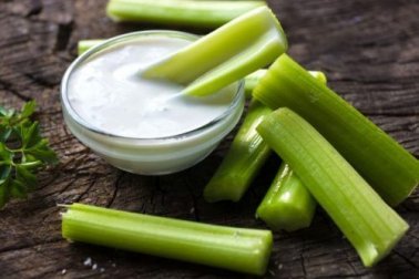 Dieta del sedano: il benessere in 20 giorni
