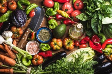 9 consigli per evitare deficit quando si smette con la carne
