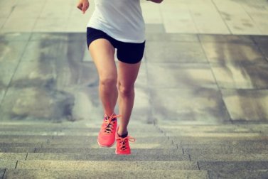 8 semplici modi per bruciare 100 calorie in pochi minuti