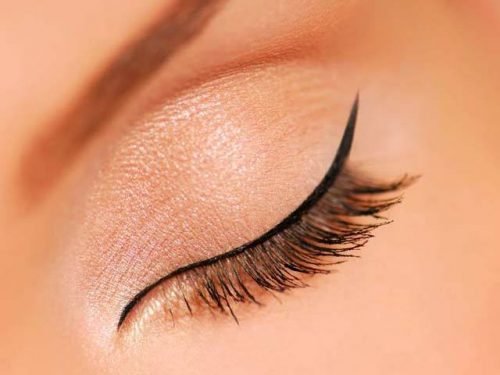 Delineare gli occhi: linea sottile