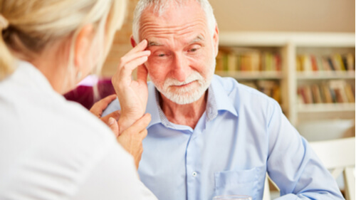 Demenza senile: 8 sintomi da conoscere