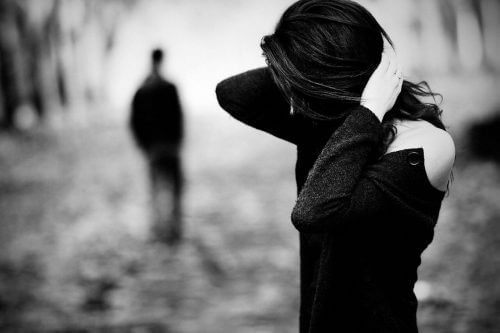 ragazza triste