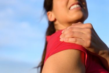 Tendinite della spalla: esercizi per il dolore