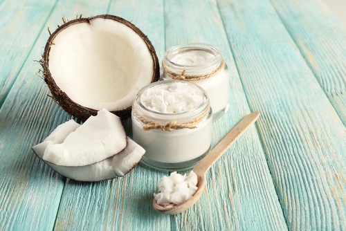 esfoliante con olio di cocco e sale