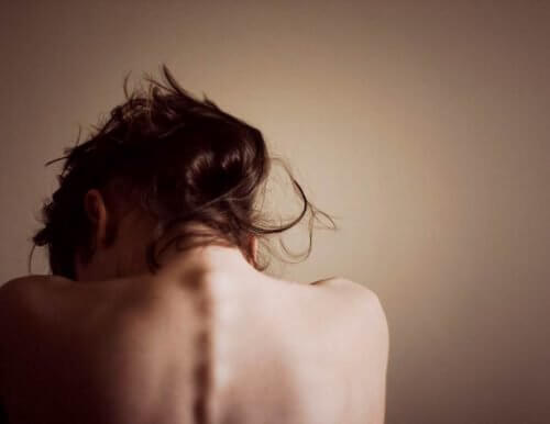 dolore persone vuote