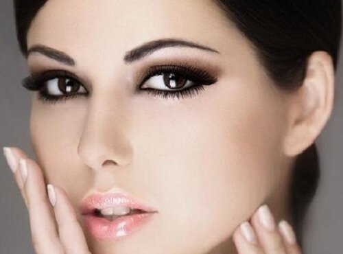 Consigli per delineare gli occhi con il trucco