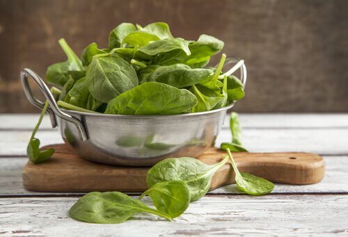 spinaci ridurre l'ipertensione