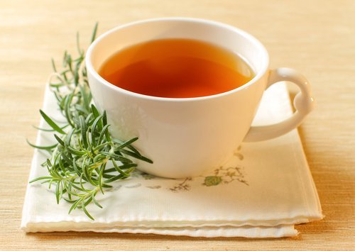 Tisana al rosmarino per migliorare la circolazione del sangue