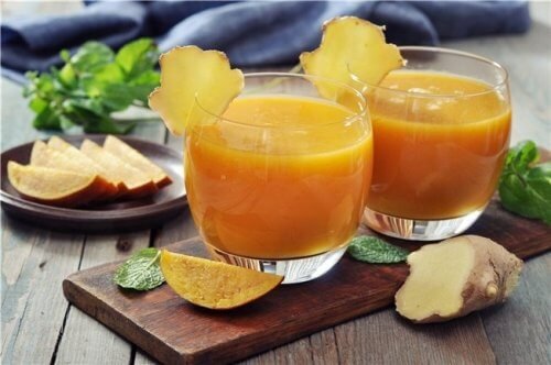 Frullato di aloe, mango e zenzero