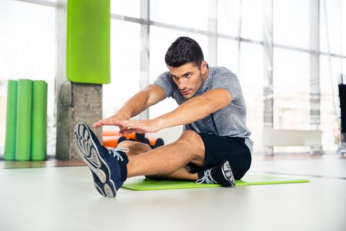 Ragazzo che fa sport