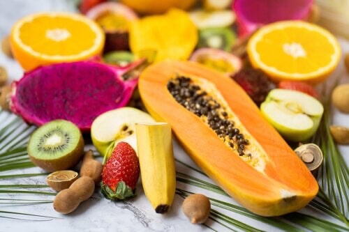 Ridurre la ritenzione idrica con frutta e verdura
