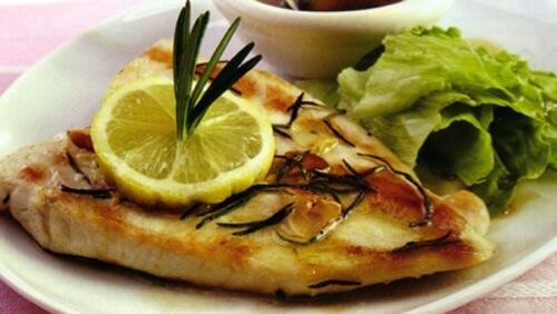 Petto di pollo al rosmarino