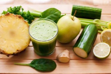 Eliminare le tossine con 5 frullati naturali