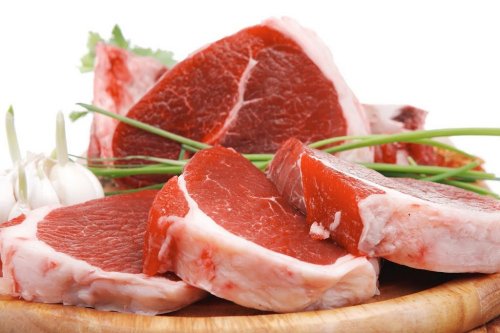 la carne rossa è ricca di grassi saturi