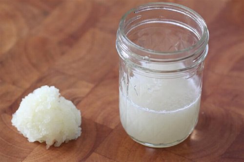 Maschera capelli con succo di cipolla