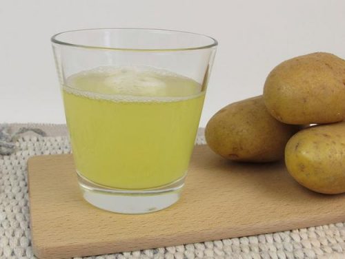 Succo di patate per far crescere i capelli forti e sani