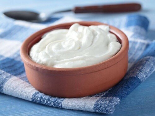 Yogurt bianco