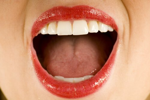 Esercizi per il contorno della bocca