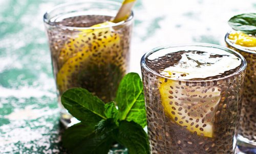 Bevanda di semi di chia