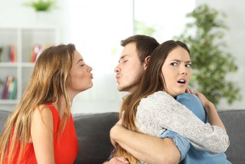 Infedeltà amare qualcuno già impegnato