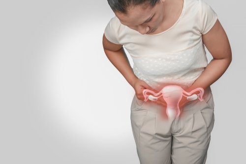 osservare il proprio corpo è importante per identificare il ciclo mestruale irregolare