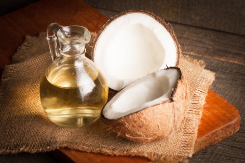 Olio di cocco per curare la micosi della pelle