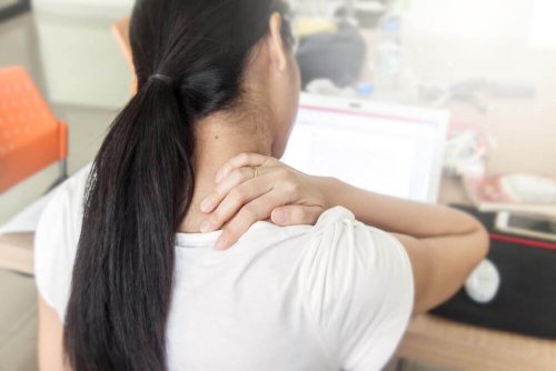 Uno stile di vita sedentario rientra tra le cause del mal di schiena