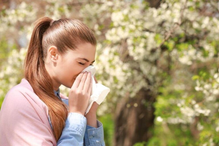 Curare la rinite allergica: alimenti consigliati