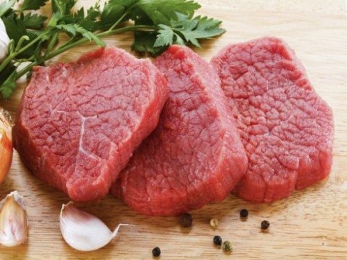 la carne è uno dei più importanti alimenti chetogenici