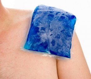 Preparare in casa le buste di gel per la terapia del freddo