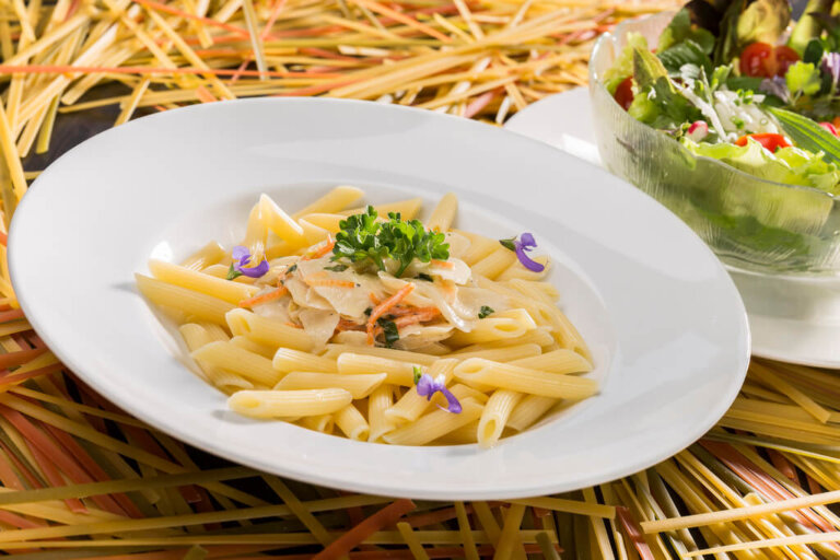 Pasta cremosa senza panna o formaggio