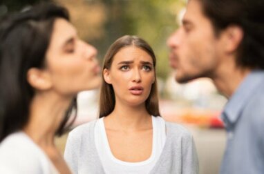 Amare qualcuno che è già fidanzato: errori comuni
