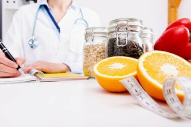 Consigli per abbassare il colesterolo cattivo (LDL) e aumentare quello buono (HDL)
