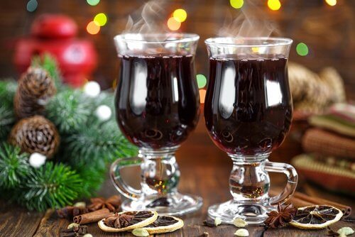 Aperitivo natalizio al vino e cannella