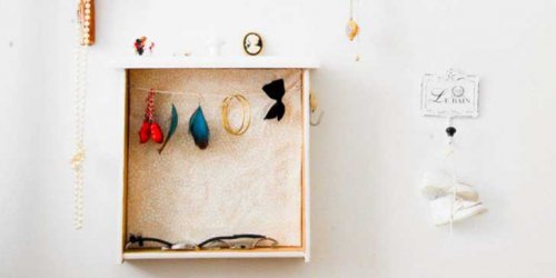 Oggetti di artigianato creati con scatole: porta accessori.