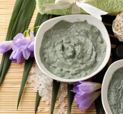 Maschera di argilla verde