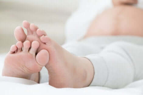 Ritenzione idrica: gambe gonfie.