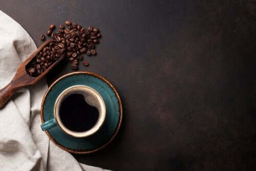 Bere caffè: aspetti positivi e negativi